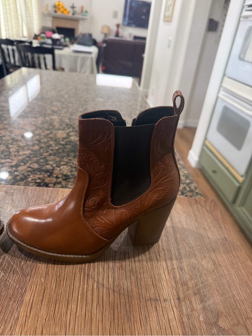 Women's Tan Leather Embossed Chelsea Block Heel Bootie